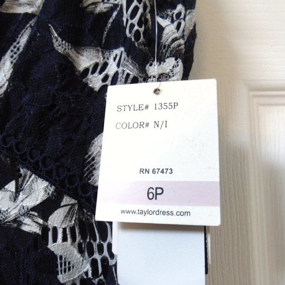 Taylor Petite SL V NECK LACE MIDI Navy 6-P - Picture 4 of 10